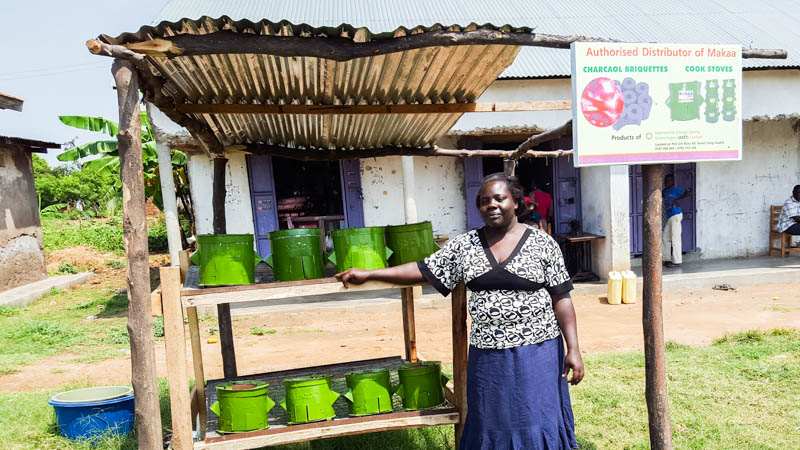 http://cleancookstoves.org/images/data/IMAGE/photo/000/000/612-1.JPG
